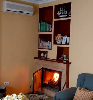 Zona de estar: chimenea